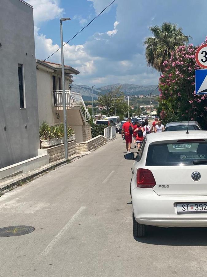 Domuskova Apartman Podstrana Kültér fotó